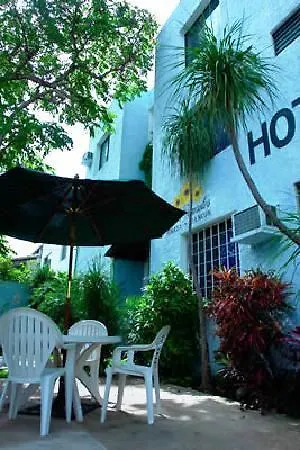 Hotel Los Girasoles Cancún Mexico